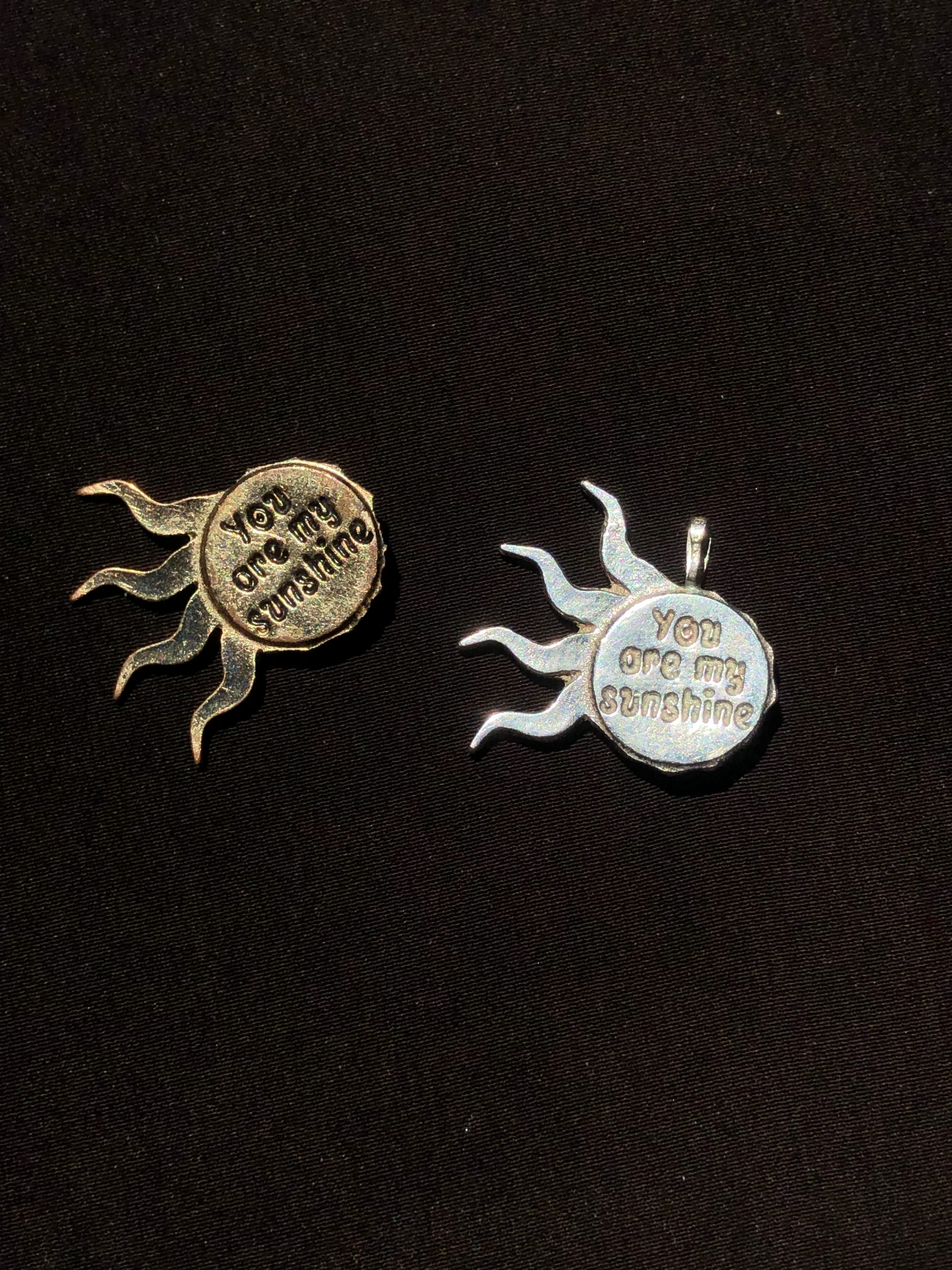 Sunshine Pendant in silver with curb chain