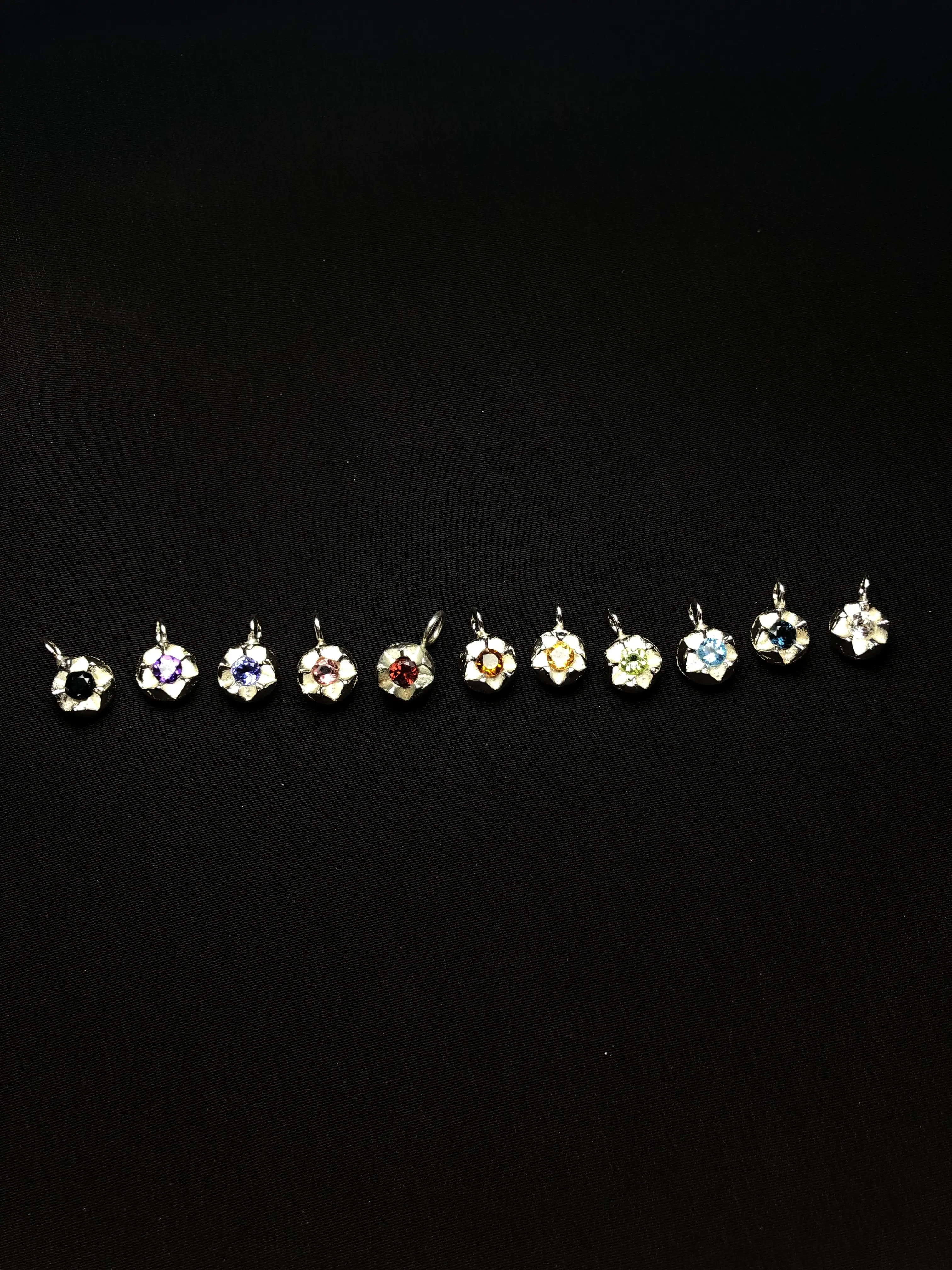 Spectrum Pendants collection