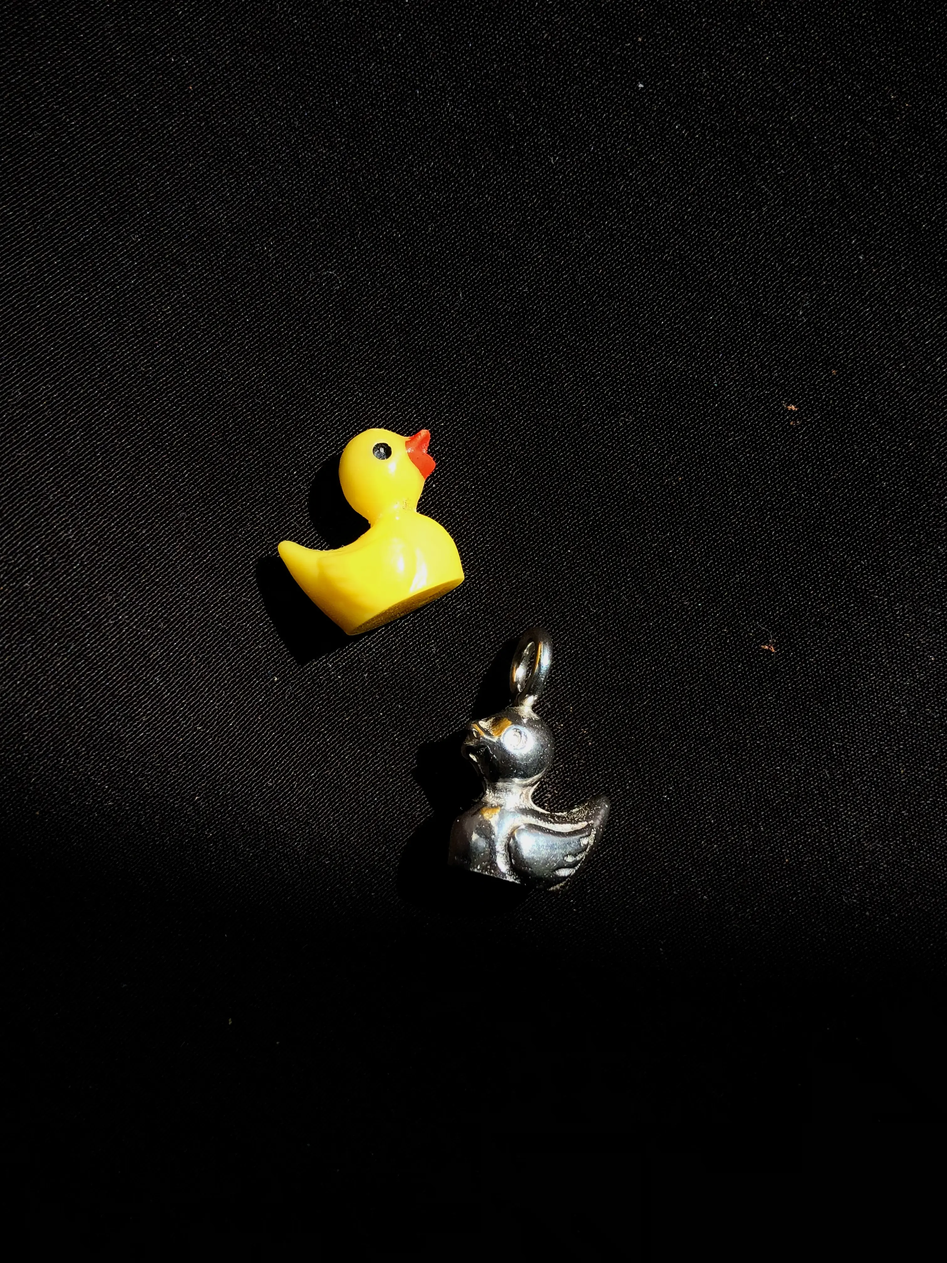 Duck pendant