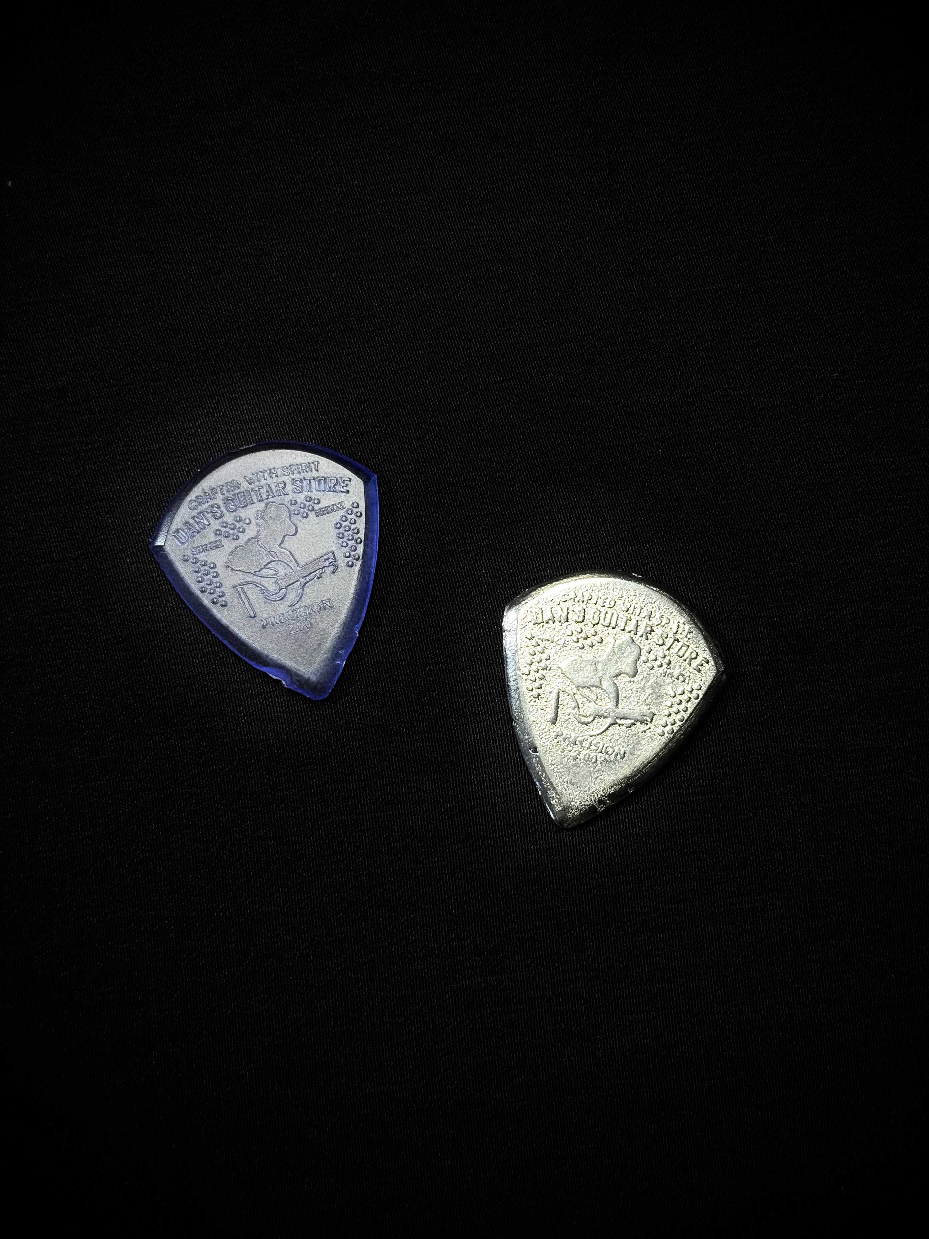 Guitar Pick in sterling silver